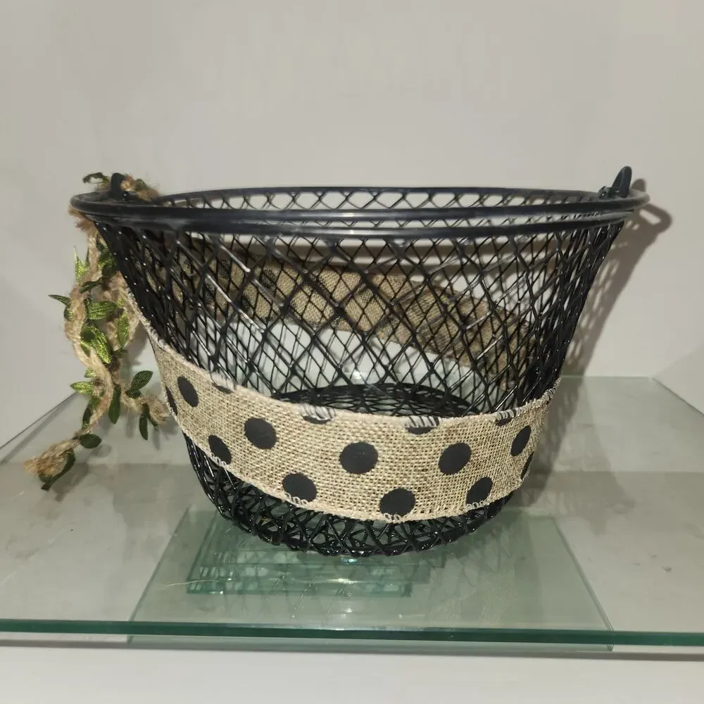 Metal Hand Decorated Burlap Handled 9.5x8x5